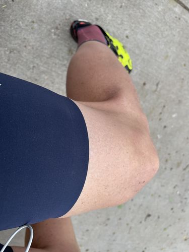 Customer photo review of Blue Arrow Bibs