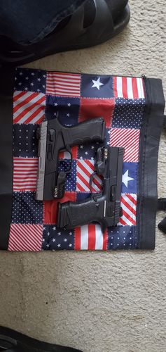 Customer photo review of GLK001 Green Laser Sight with Sensor ON-Off Smart Activation Rechargeable Battery for Pistols Handguns