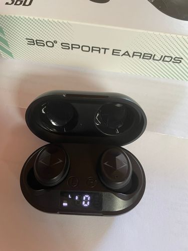 Customer photo review of 360° Sport Earbuds