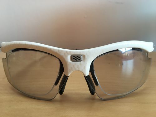 Customer photo review of Rydon Slim White Carbonium Photochromic Black Lenses
