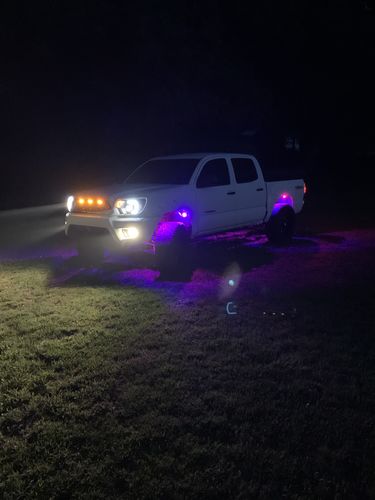 Customer photo review of Premium RGB+W Rock Lights