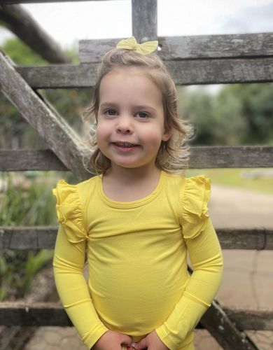 Customer photo review of BANANA LONGSLEEVE FLUTTER