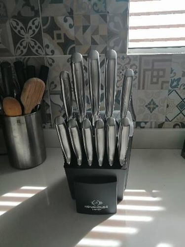 Customer photo review of Set de Utensilios para Cortar en Acero Inoxidable 12 Piezas Autoafilables