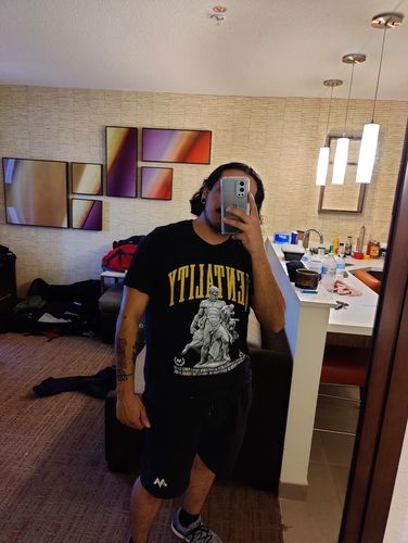 Customer photo review of CERBERUS - BLACK TEE