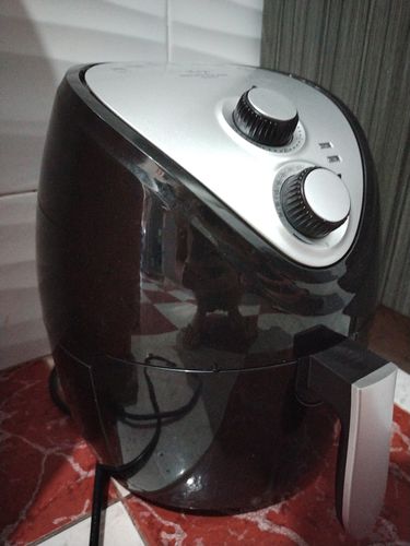 Customer photo review of Freidora de Aire Sin Aceite 4.5 Litros