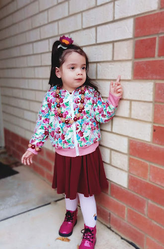 Customer photo review of LILIAN FLORAL HOODIE