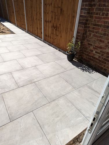 Customer photo review of Nexus ProJoint Porcelain Paving Grout 20kg – Basalt