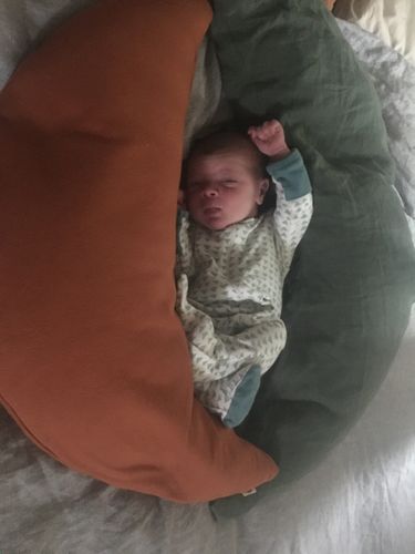 Customer photo review of MiniMoon™ ☾ Pillow