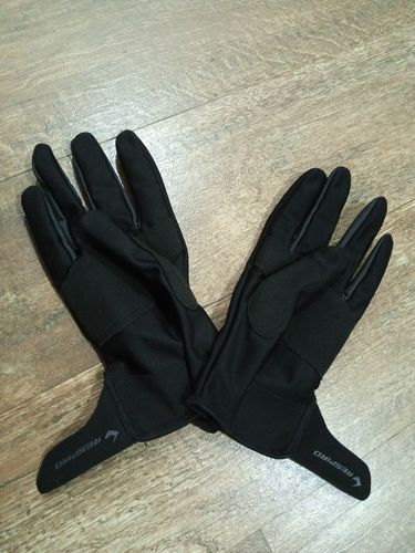 Customer photo review of BRAVO GLOVES