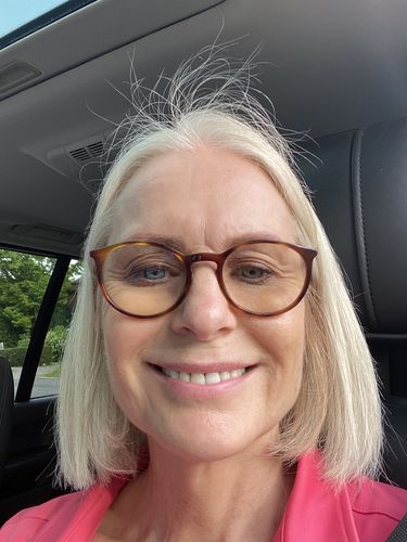 Customer photo review of Rosalique 3 in 1 Anti-Redness Miracle Formula SPF50