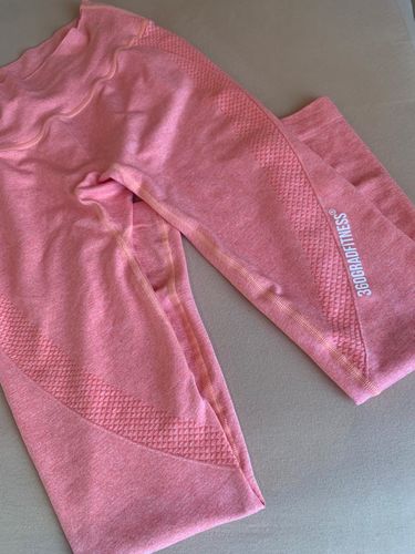 Customer photo review of 360° FIT Seamless Leggings Coral