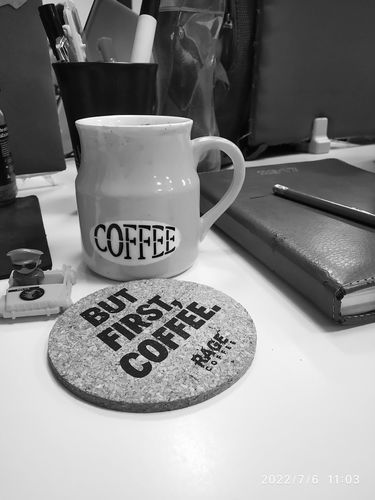 Customer photo review of Irish Hazelnut & Creme Caramel (Combo pack of 2)