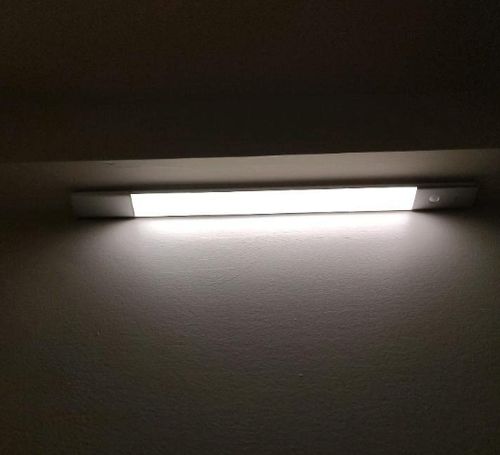 Customer photo review of EZVALO Rechargeable Motion Sensor Cabinet Light 5000K - 15.74" Aluminum