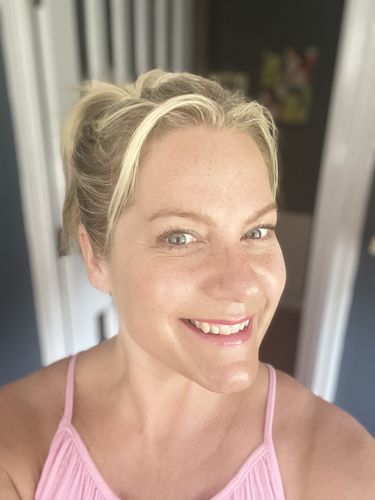 Customer photo review of Rosalique 3 in 1 Anti-Redness Miracle Formula SPF50