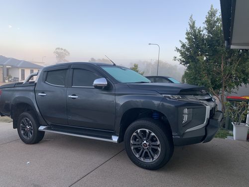 Customer photo review of Loaded 4X4 40mm Front Levelling Kit: MITSUBISHI TRITON MQ/MR