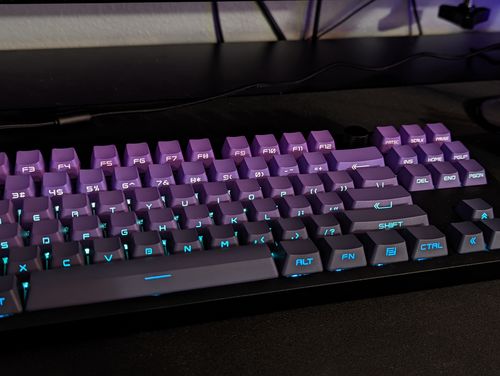 Customer photo review of IDOBAO GRADIENT OEM 104 ENGRAVED TRANSPARET KEYCAPS KIT