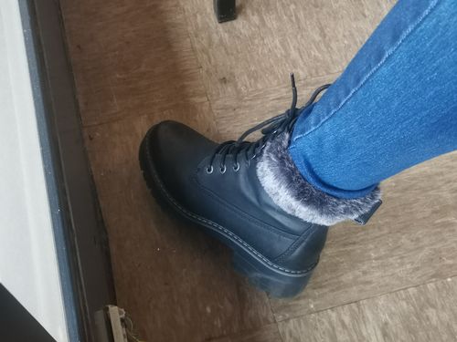 Customer photo review of Miss Black Fox 6 - Black