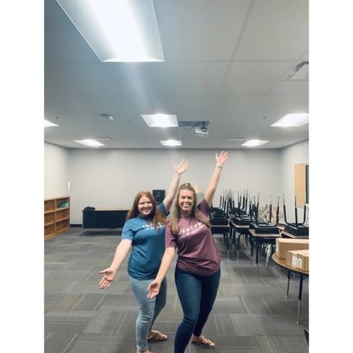 Customer photo review of Teacher I'll Be There For You Print Short Sleeve T-shirt