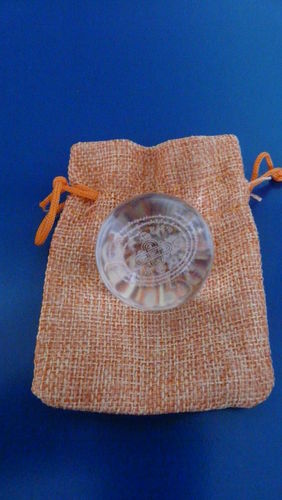 Customer photo review of Boule de cristal de méditation de Shurangama - Temple du Très Vénérable Phra Maha Kananamtham Panyathiwat.