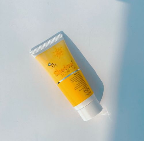 Customer photo review of Shadow Sunscreen SPF 30+ Gel - Sunscreen For Oily Skin - Acne Prone