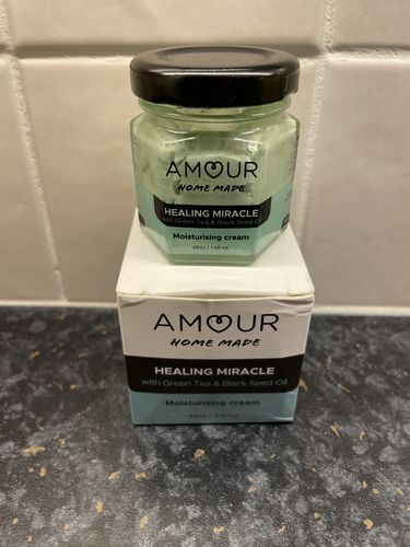 Customer photo review of Healing Miracle Cream