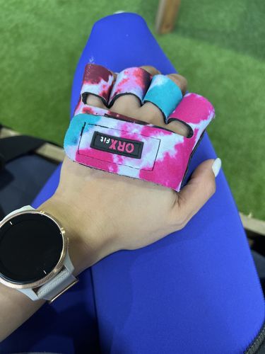 Customer photo review of Guantes Pesas GRAB Mujer