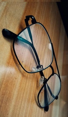 Customer photo review of MetroSunnies Terry Specs (Black) / Replaceable Lens / Eyeglasses for Men and Women