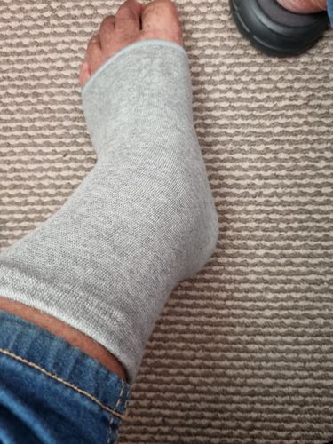 Customer photo review of Premium Anti-Fatigue Bamboo Footsleeves