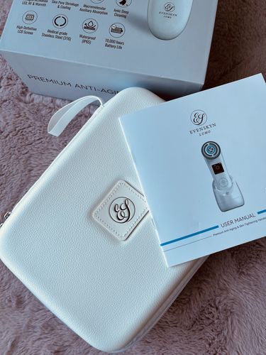 Customer photo review of EvenSkyn® Lumo: Premium Anti-Aging & Skin Tightening Handset