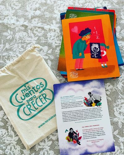 Customer photo review of Mis Cuentos para Crecer