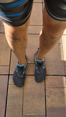 Customer photo review of Aleader Women’s Barefoot Minimalist Trail Running Shoes