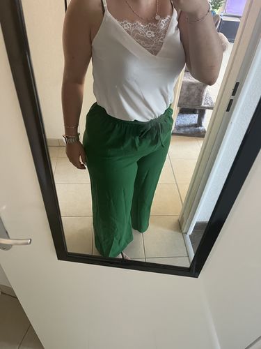 Avis photo d'un client sur Pantalon vert - CAMILLE