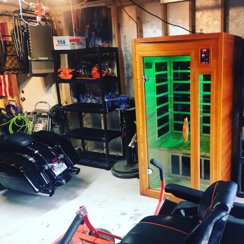 Customer photo review of Smartmak Saunas 2-Person Far Infrared Sauna - Side Glass Windows