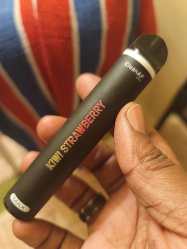 Customer photo review of 500mg CBD Disposable Vape Pen | CleanAF MAX