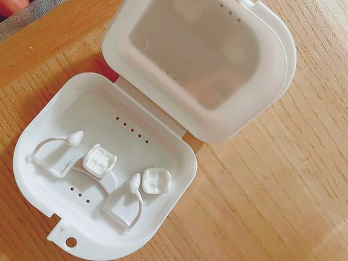 Customer photo review of (🔥Hot Sale)2022 Retractable Halloween Vampire Fangs