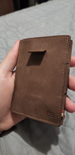 Customer photo review of Cavare Magic Wallet Card Sleeves
