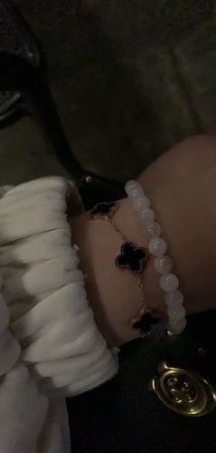 Customer photo review of Luxury Clover Bracelet