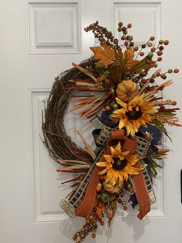 Customer photo review of Grapevine Sunflower - Wreath Kit - WK-105