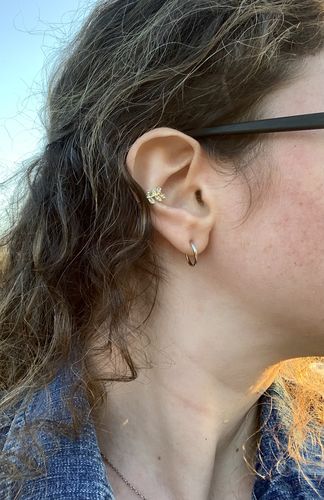 Customer photo review of Gold Leaf Ear Cuff