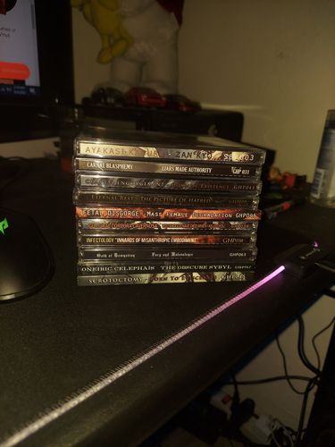 Customer photo review of Gore House Productions - 10 CD Grab Box