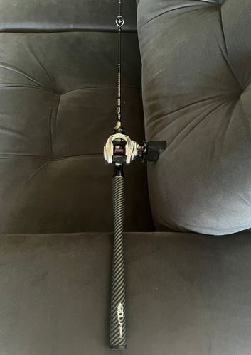 Customer photo review of Nova Vara de Carretilha em Carbono GRANDMASTER Fast Action 5-15LB - 2 Partes