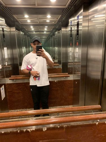 Customer photo review of 'Core' White Oversized Tee