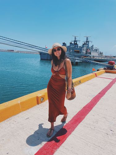 Customer photo review of Black Point Dress