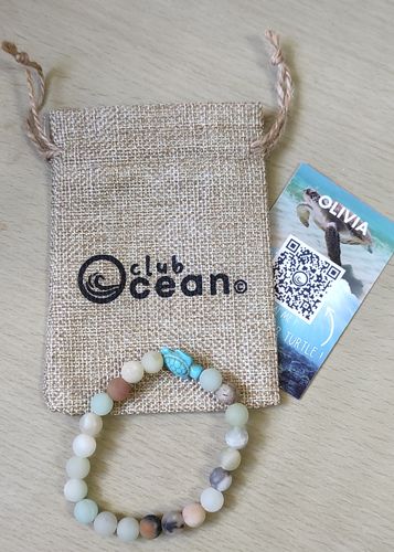 Customer photo review of "Turtle" tracking bracelet