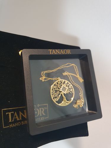 Customer photo review of Shiny Tree of Life Necklace