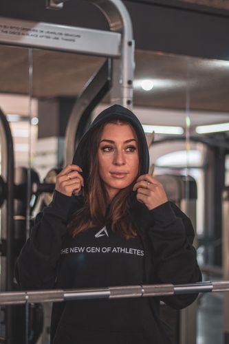 Customer photo review of Sudadera New Gen Limited Edition - Black