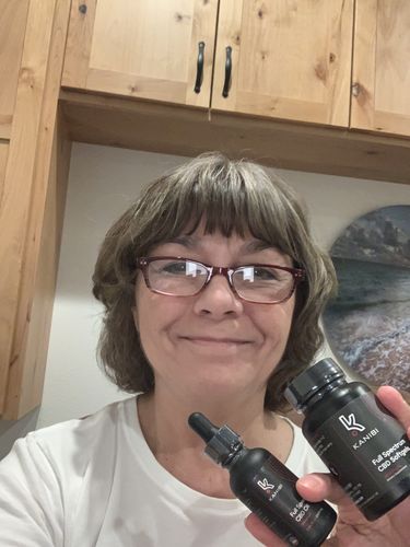 Customer photo review of CBD Full Spectrum Softgels
