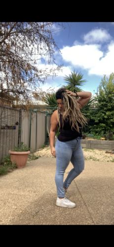Customer photo review of Impact High Waisted Skinny Jeans - Ice