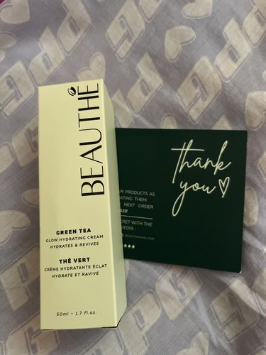 Customer photo review of Crème Hydratante Éclat au Thé Vert