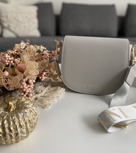 Customer photo review of ELANA - GREY